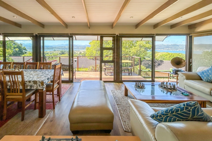 3 Bedroom Property for Sale in Brenton On Lake Western Cape